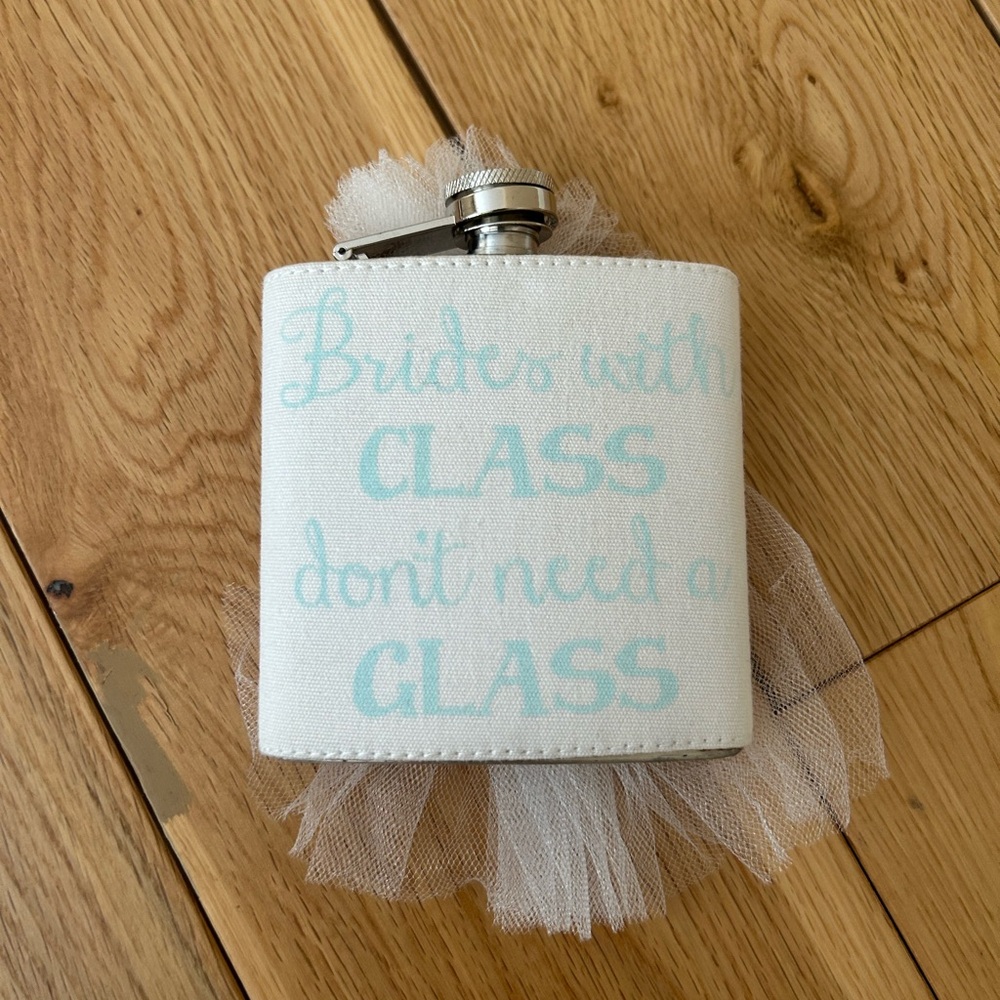 Brides with class don’t need a glass flask NEW